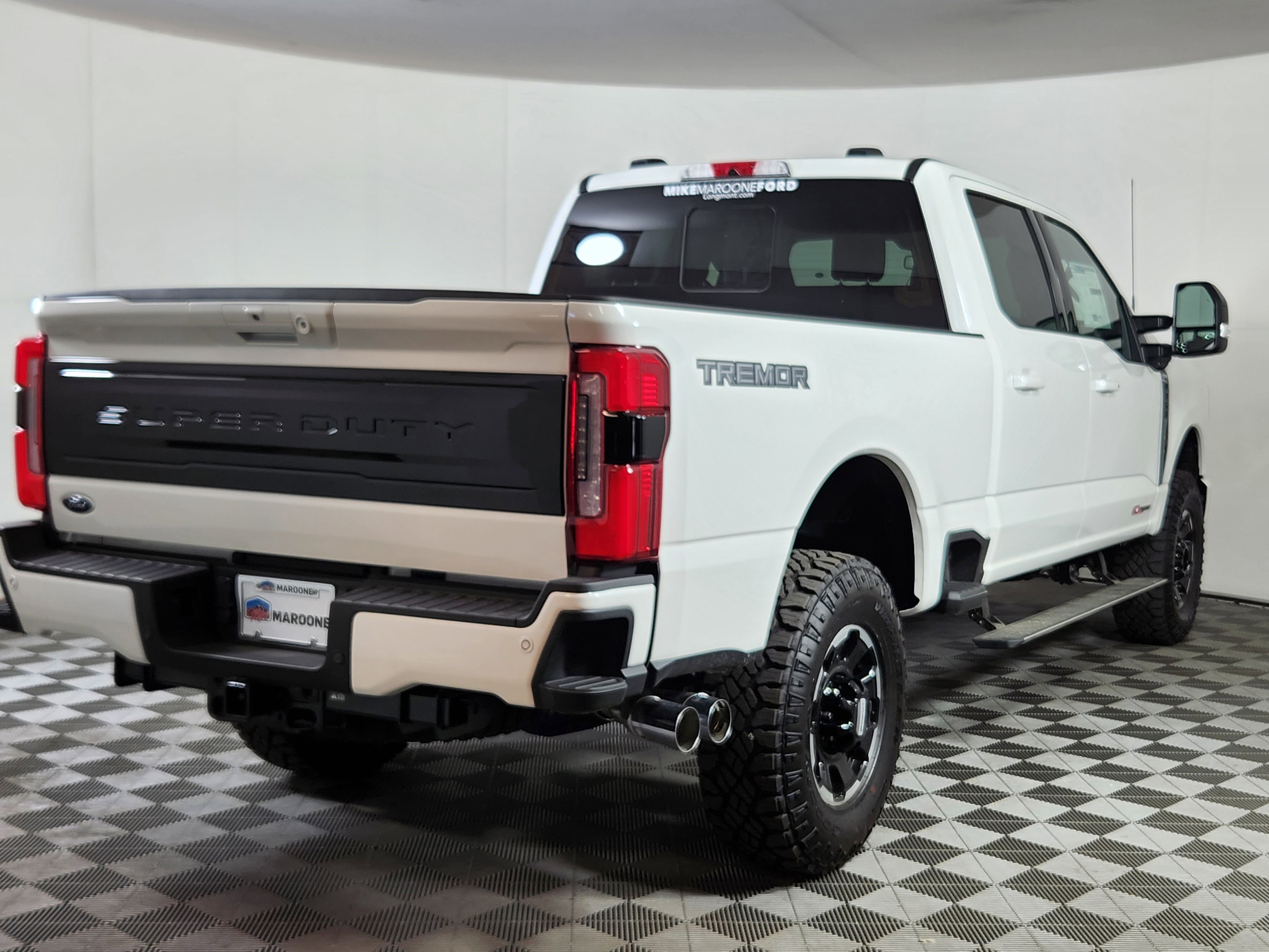 New 2025 Ford F350 Platinum w/ Tremor Off-Road Package image 7