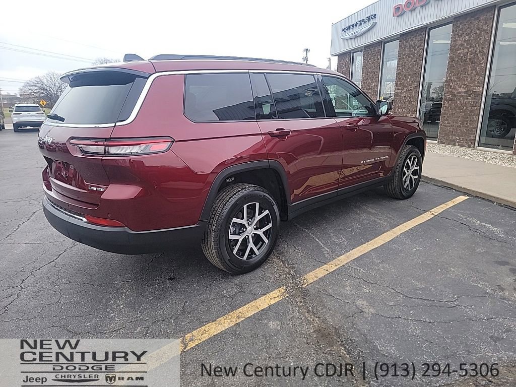 Used 2025 Jeep Grand Cherokee L Limited AWD/4WD image 5