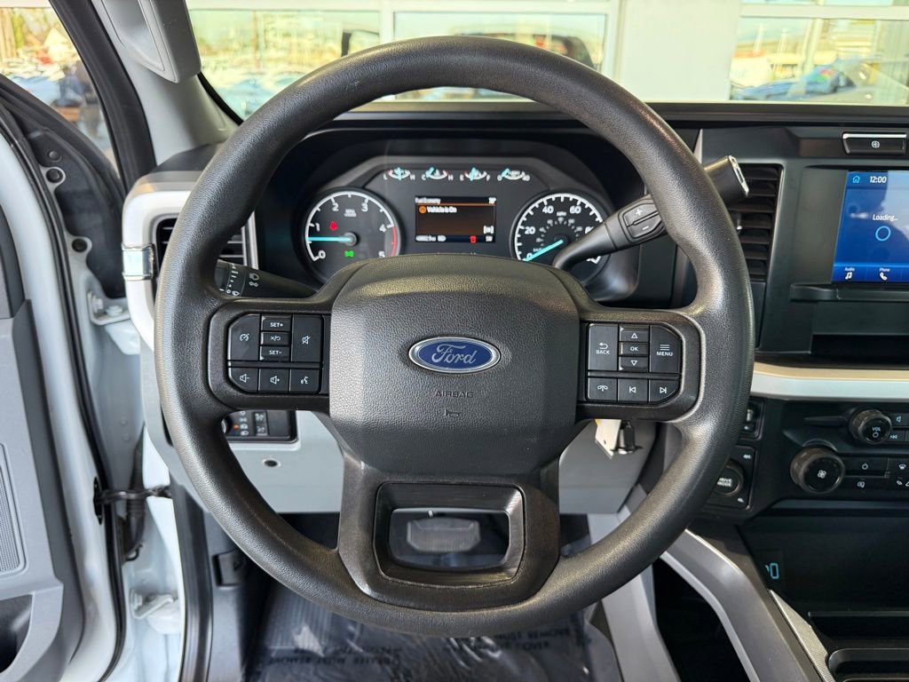 Used 2023 Ford F350 XLT image 19