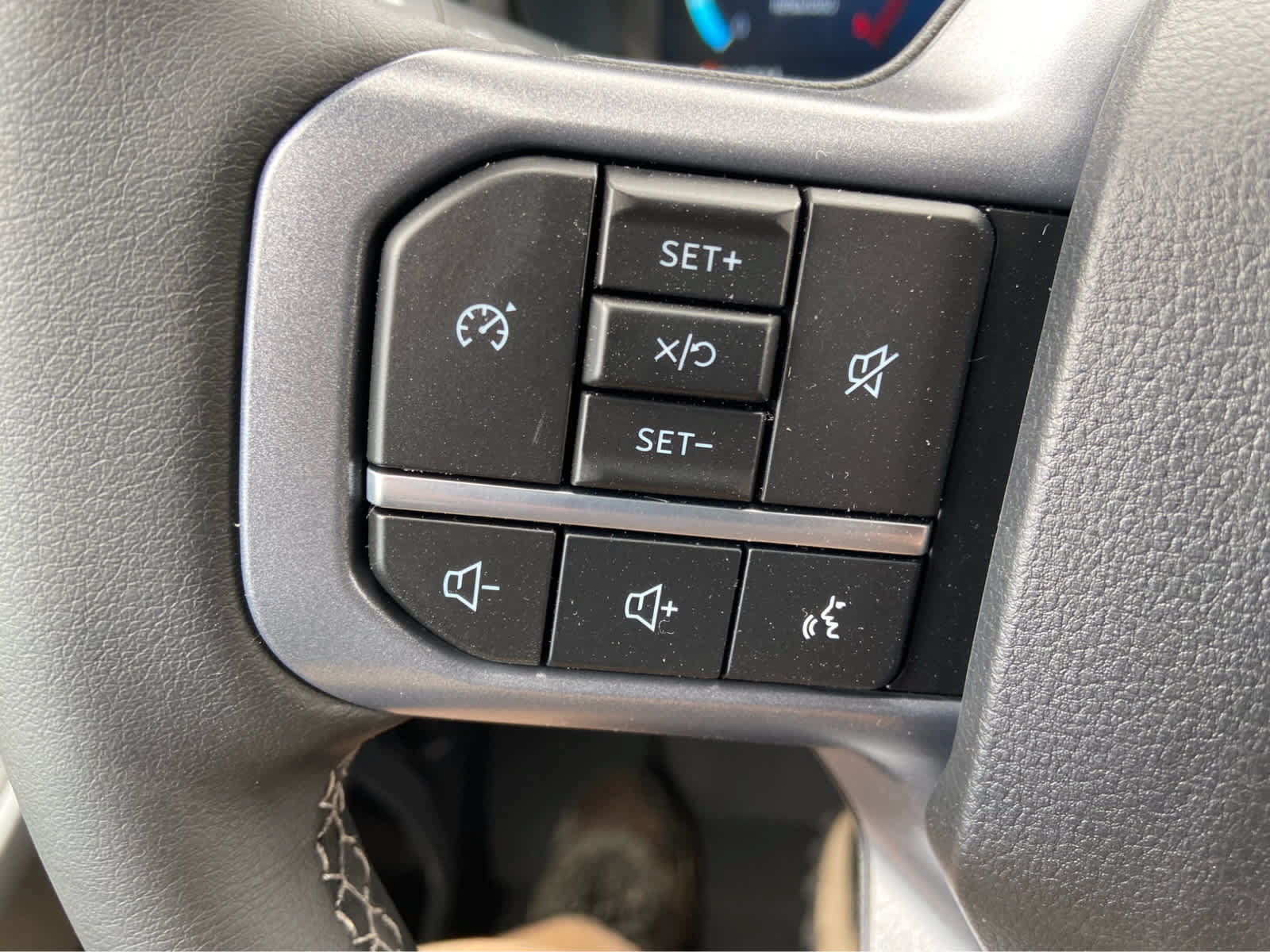 New 2026 Ford F350 Lariat AWD/4WD image 19