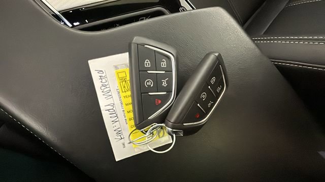 Used 2024 Cadillac Lyriq Tech AWD/4WD image 21