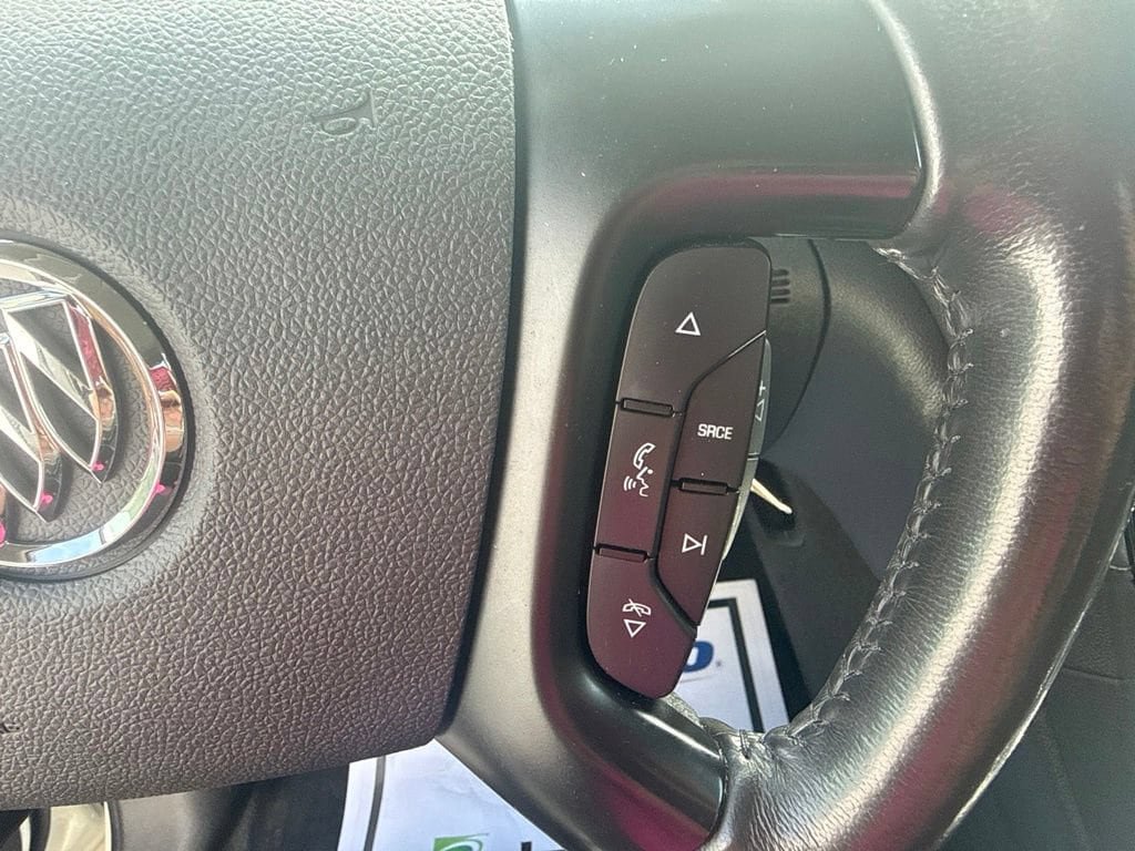 Used 2015 Buick Enclave Premium FWD image 23