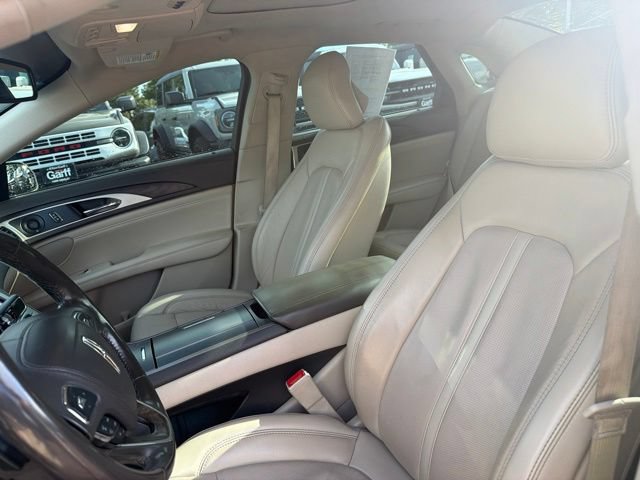 Used 2018 Lincoln MKZ Reserve FWD image 15