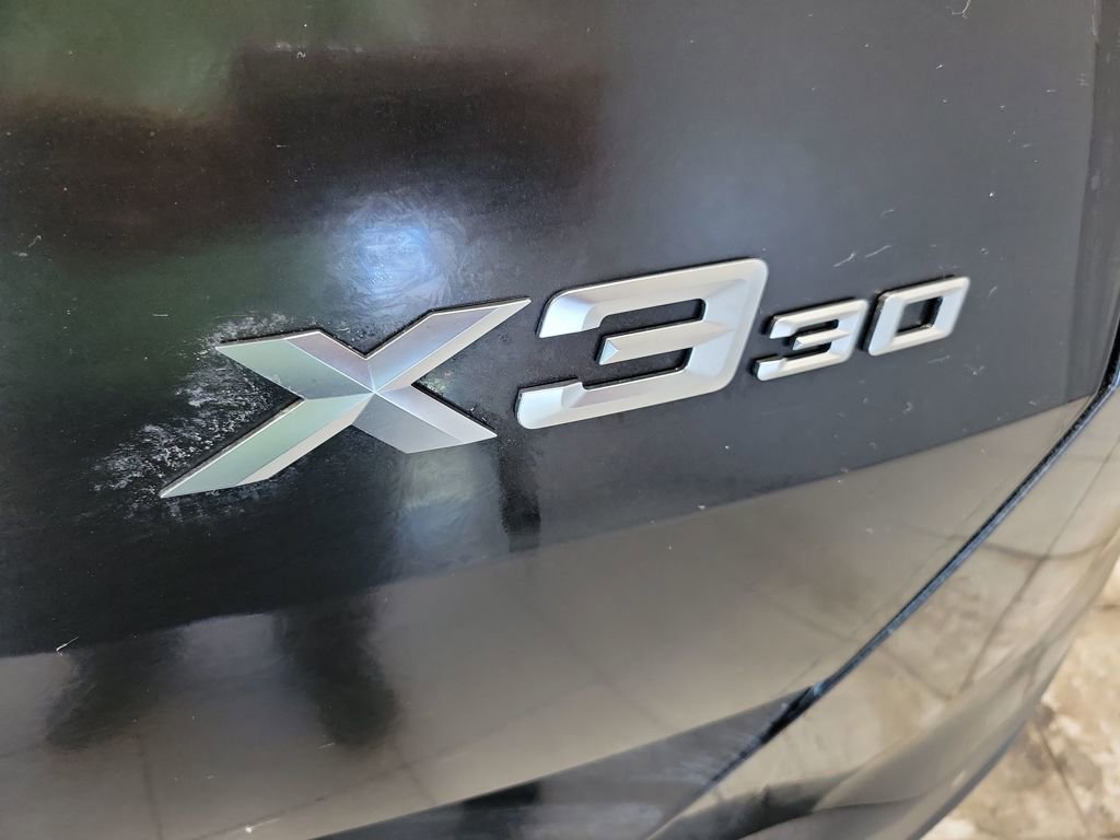 Used 2025 BMW X3 xDrive30i w/ Premium Package image 13
