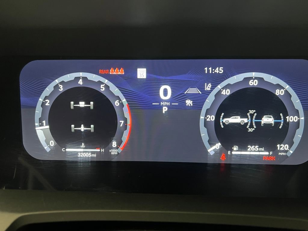 Used 2024 Toyota Tacoma TRD Off-Road AWD/4WD image 6