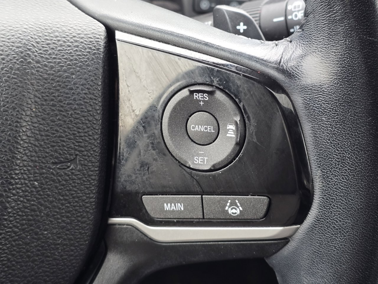 Certified 2020 Honda Pilot Touring image 36