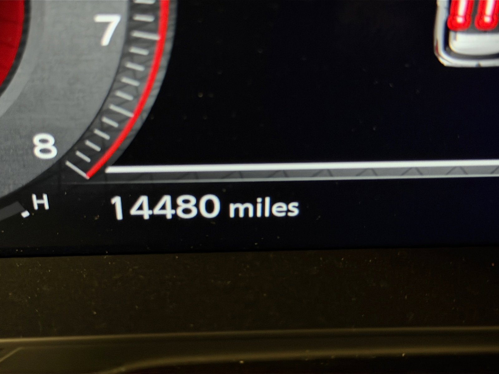 Used 2024 Nissan Pathfinder Platinum w/ Cargo Package image 2