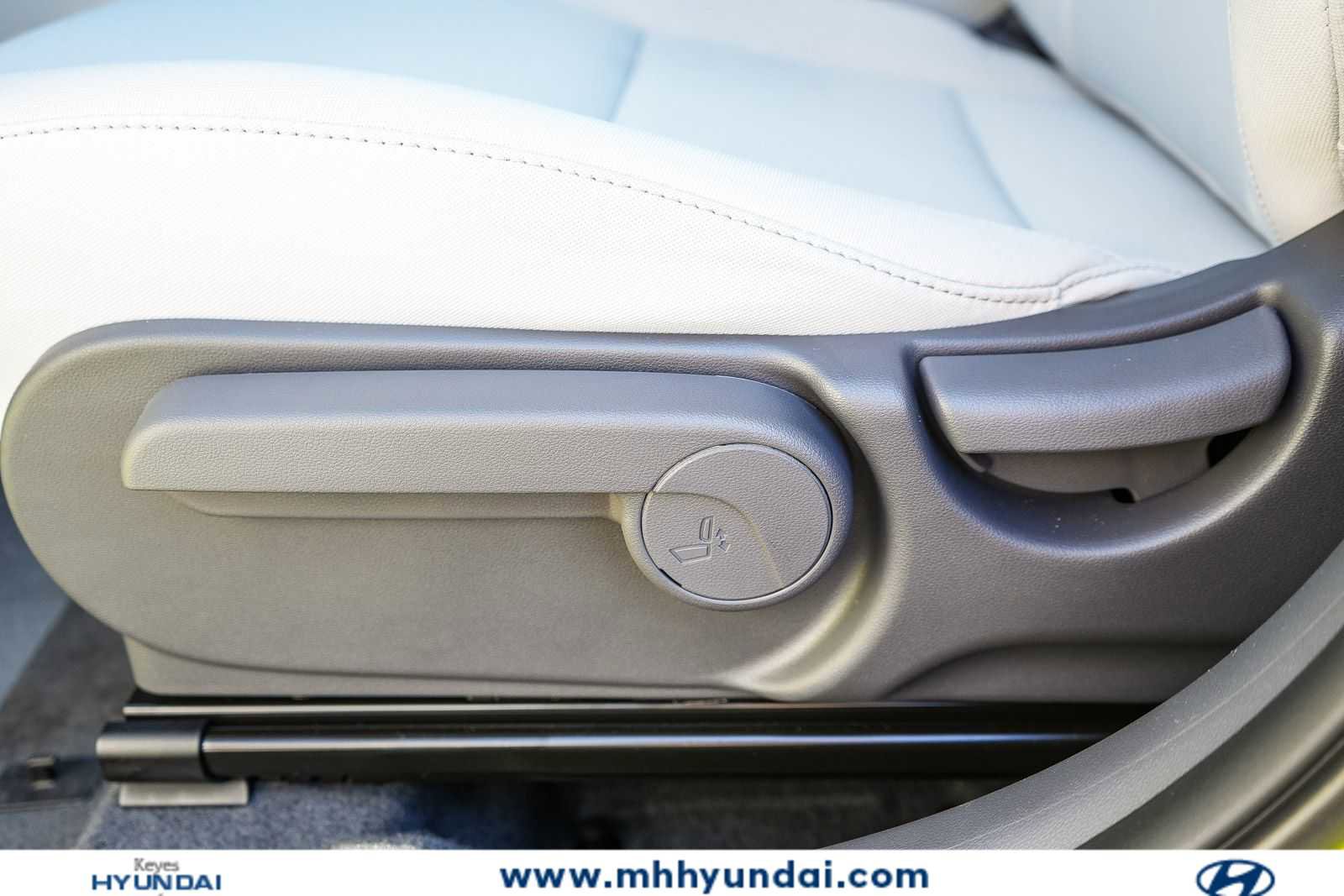 New 2026 Hyundai Kona SEL Sport FWD image 21