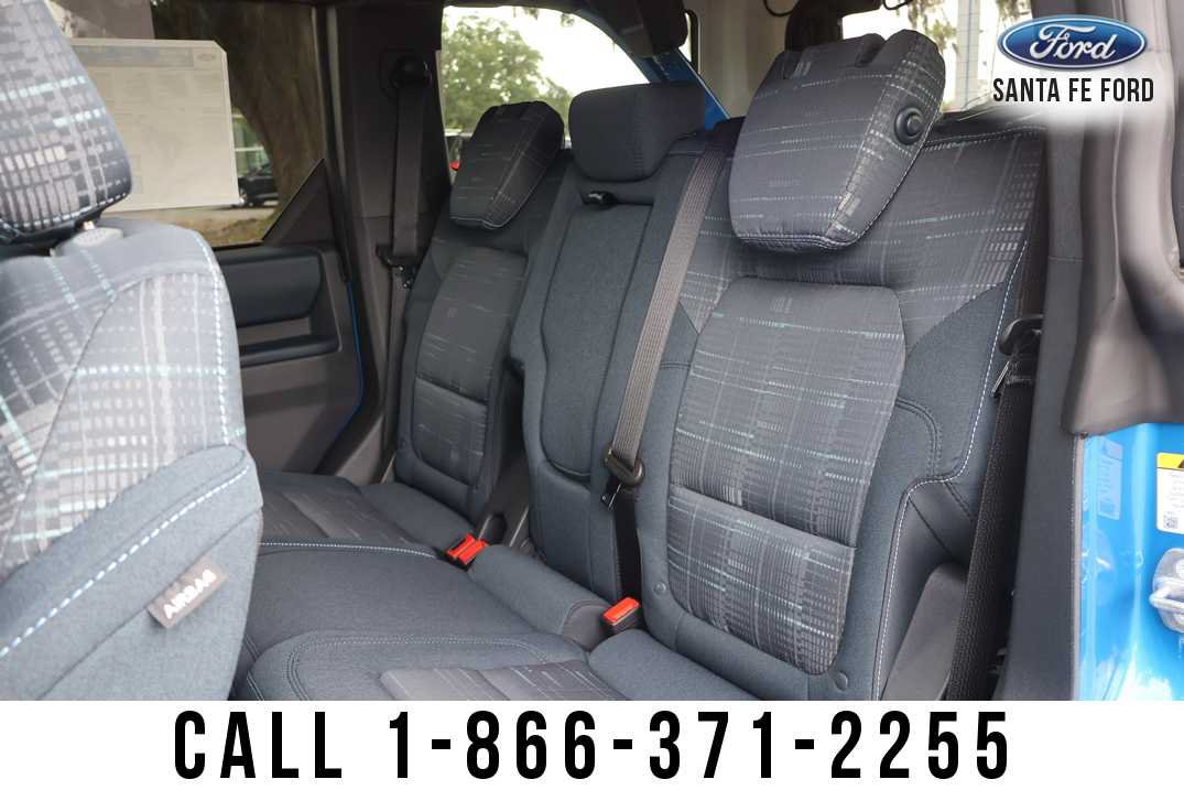 Used 2026 Ford Bronco Heritage Edition AWD/4WD image 21