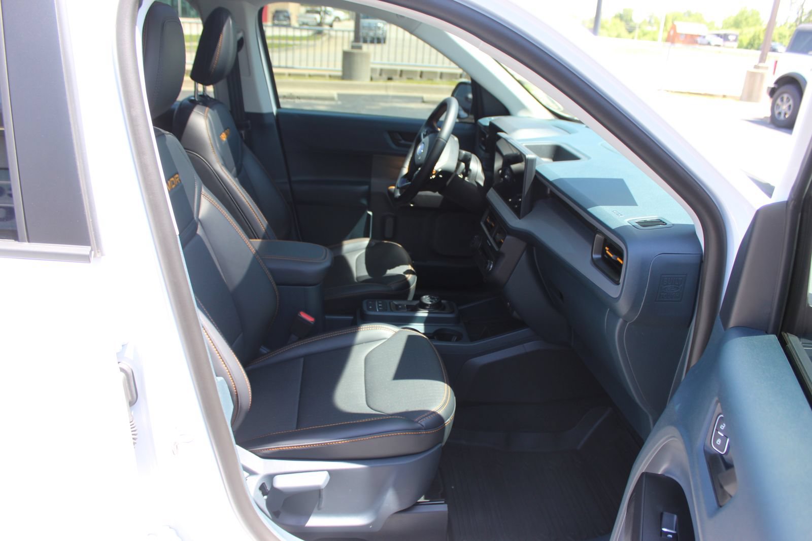 Used 2025 Ford Maverick Tremor AWD/4WD image 14