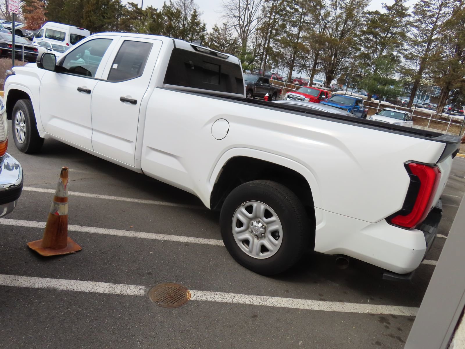 Used 2024 Toyota Tundra SR w/ SR Tow Package image 5
