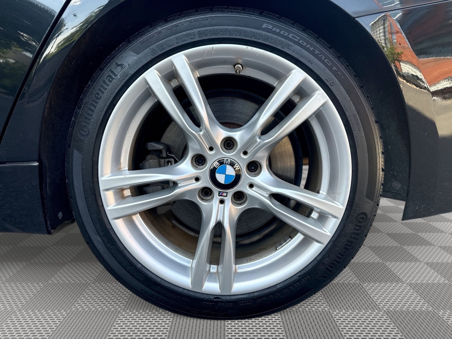 Used 2018 BMW 330i Sedan RWD image 29
