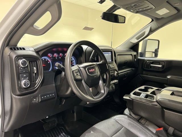 Used 2023 GMC Sierra 3500 Pro w/ Convenience Package image 9