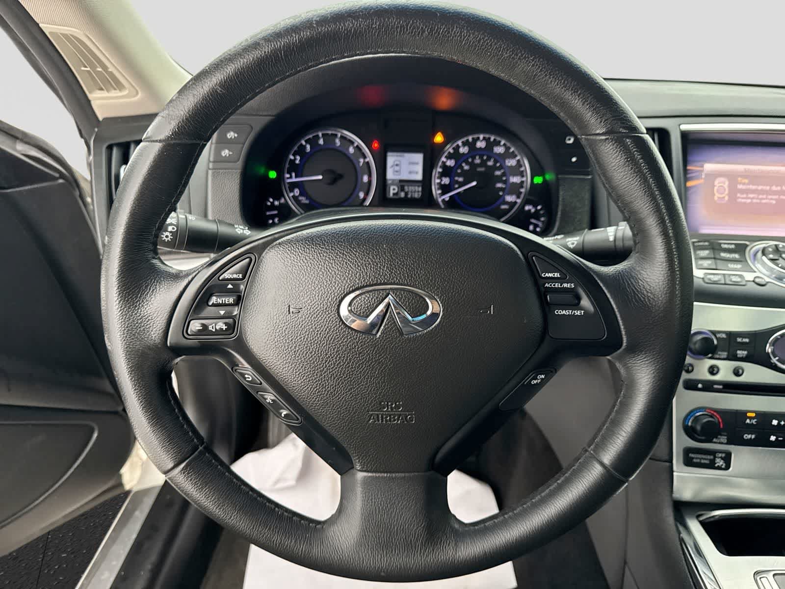 Used 2014 INFINITI Q60 Journey w/ Premium Package RWD image 29