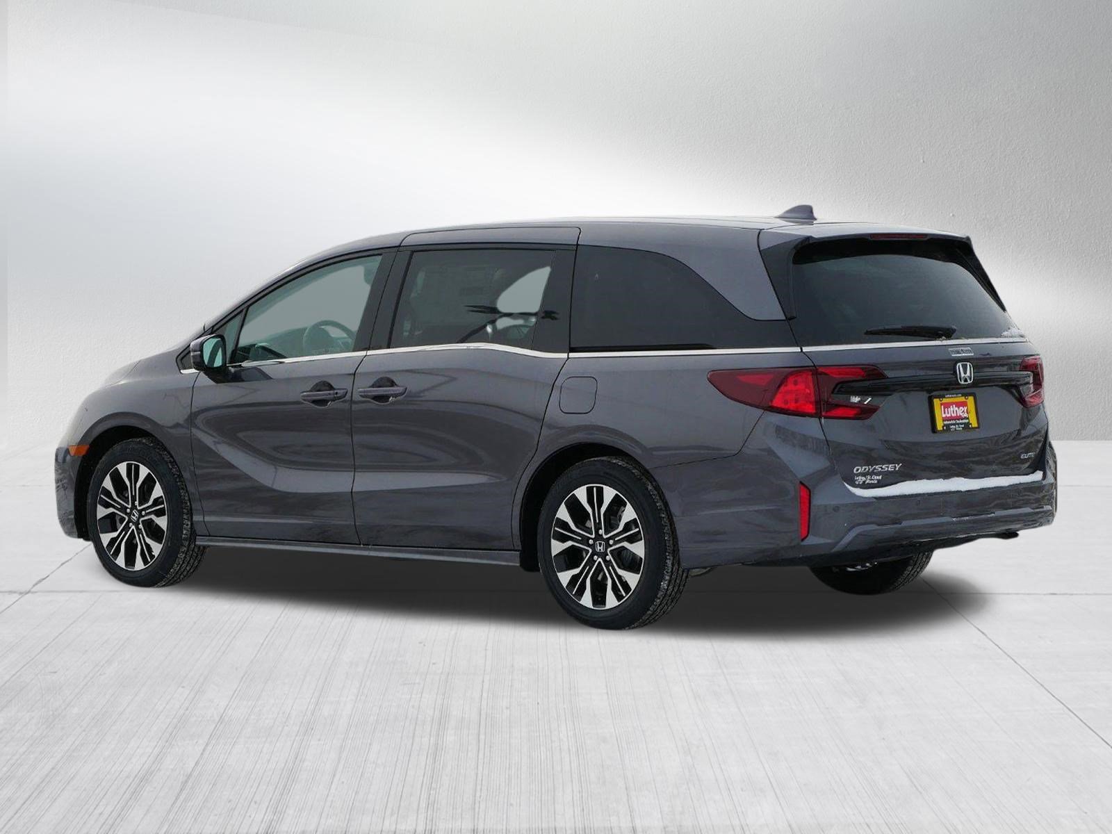 New 2026 Honda Odyssey Elite image 3