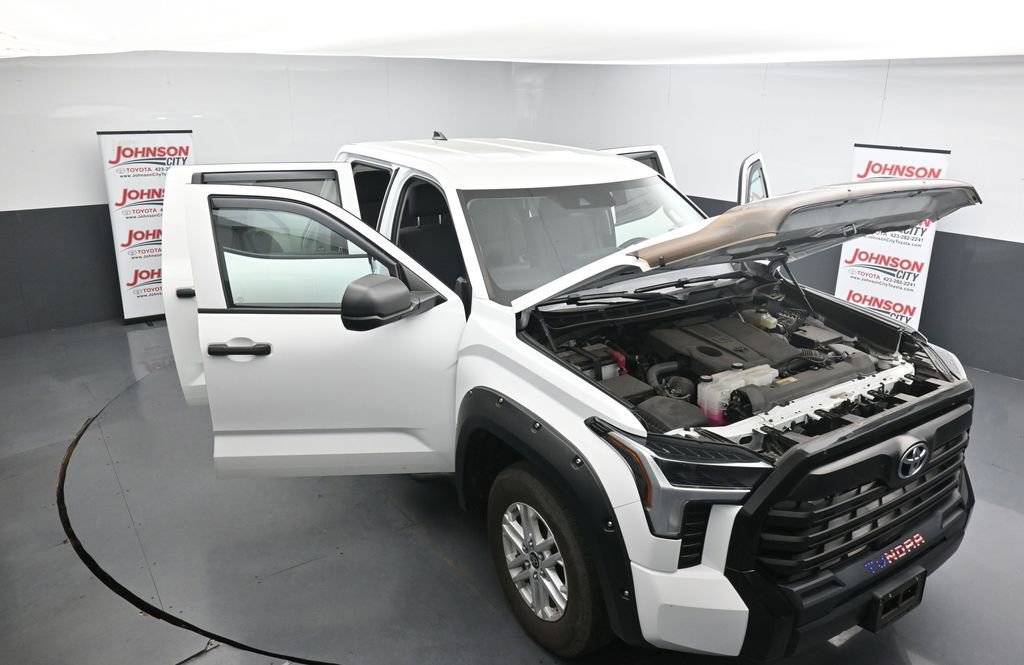 Used 2023 Toyota Tundra SR AWD/4WD image 25