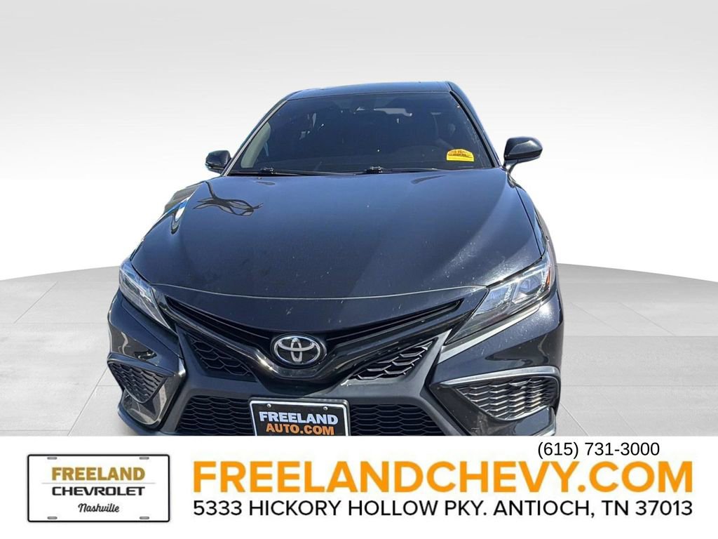 Used 2021 Toyota Camry SE FWD image 6