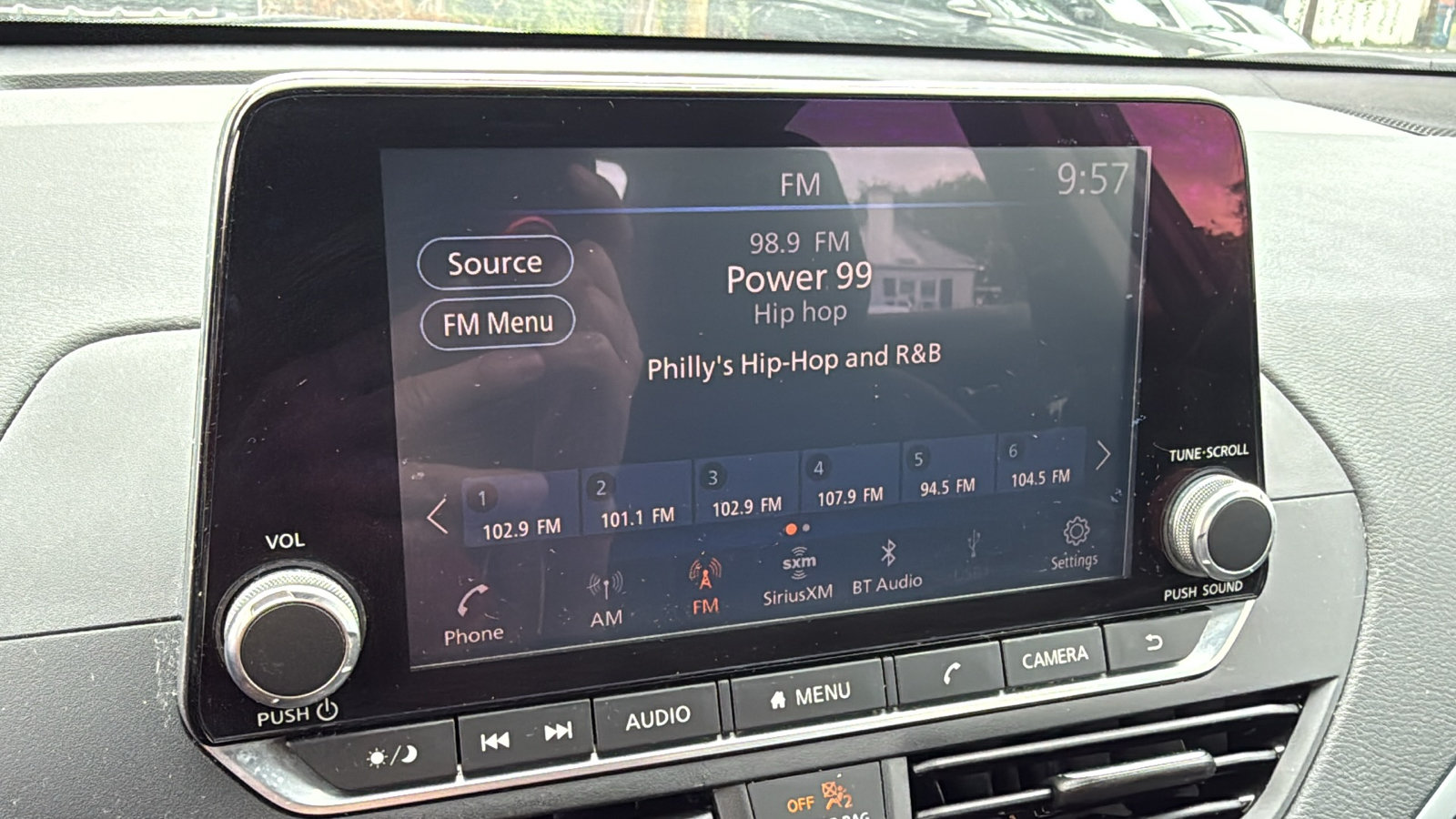 Used 2020 Nissan Altima 2.5 S FWD image 13