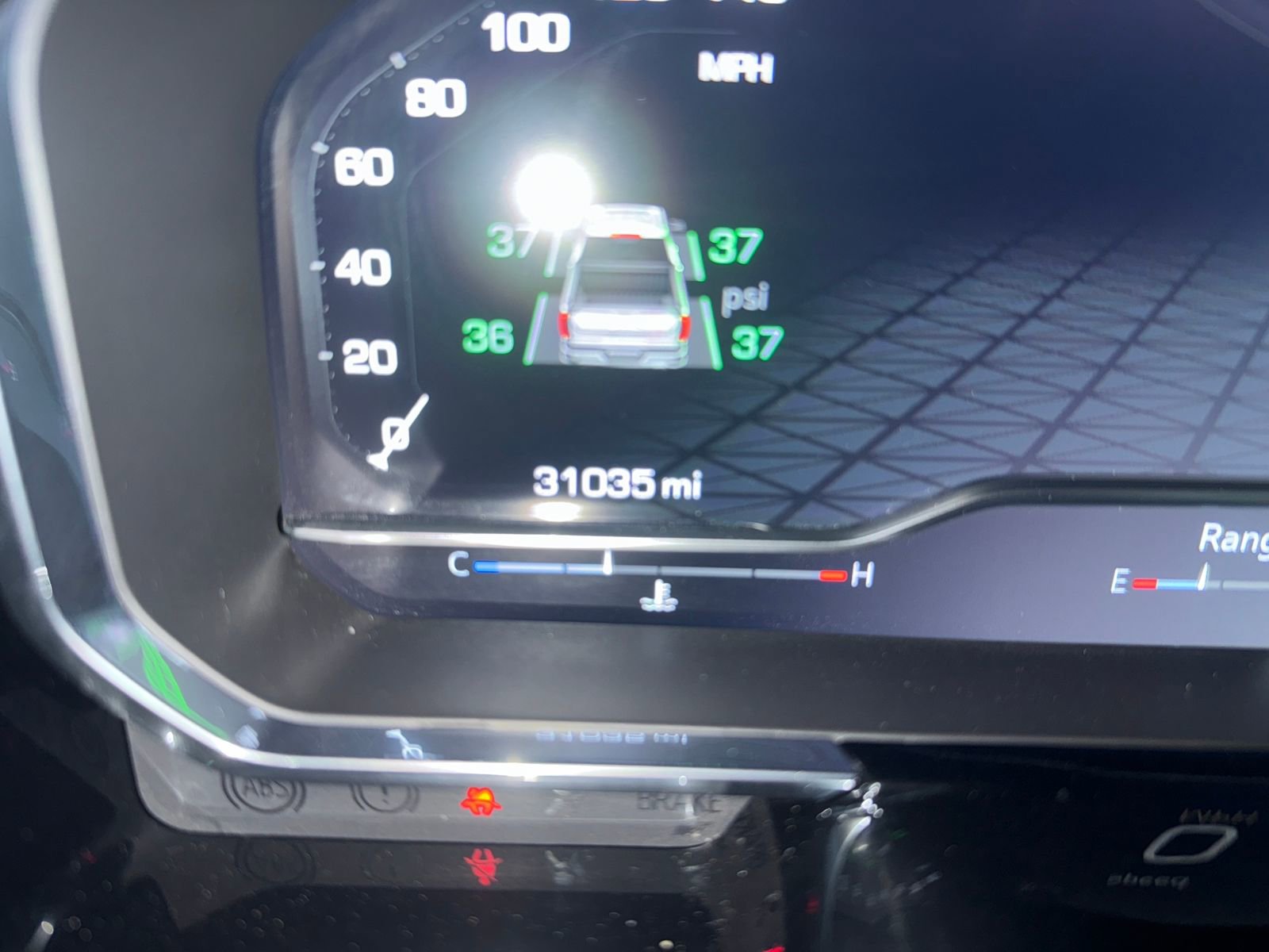 Used 2022 GMC Sierra 1500 SLT w/ X31 Off-Road Package image 18