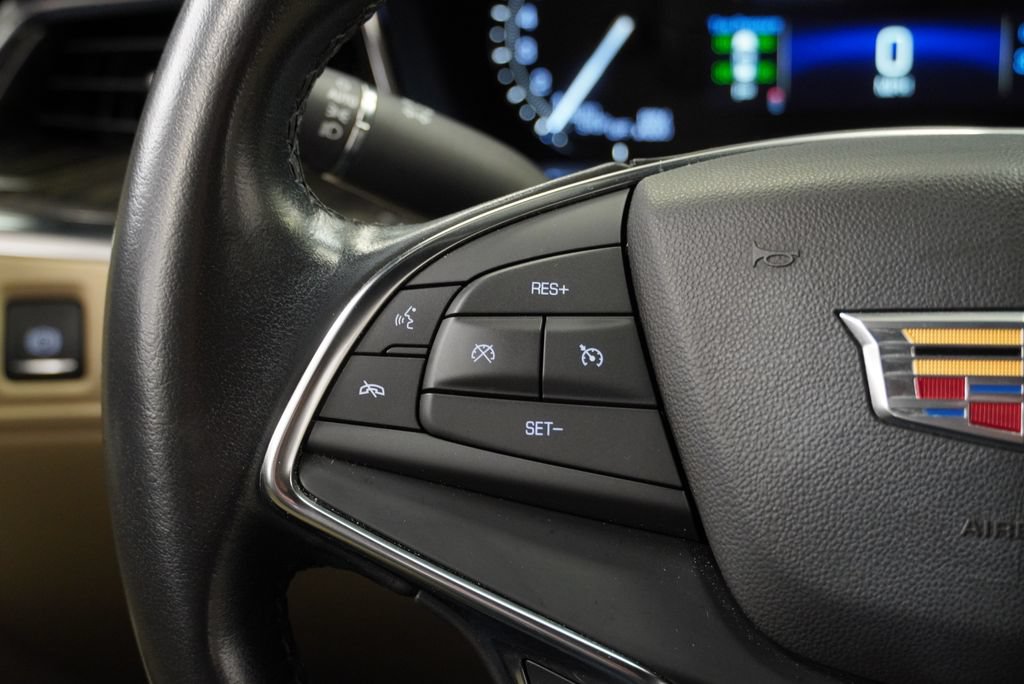 Certified 2019 Cadillac XT5 AWD image 21