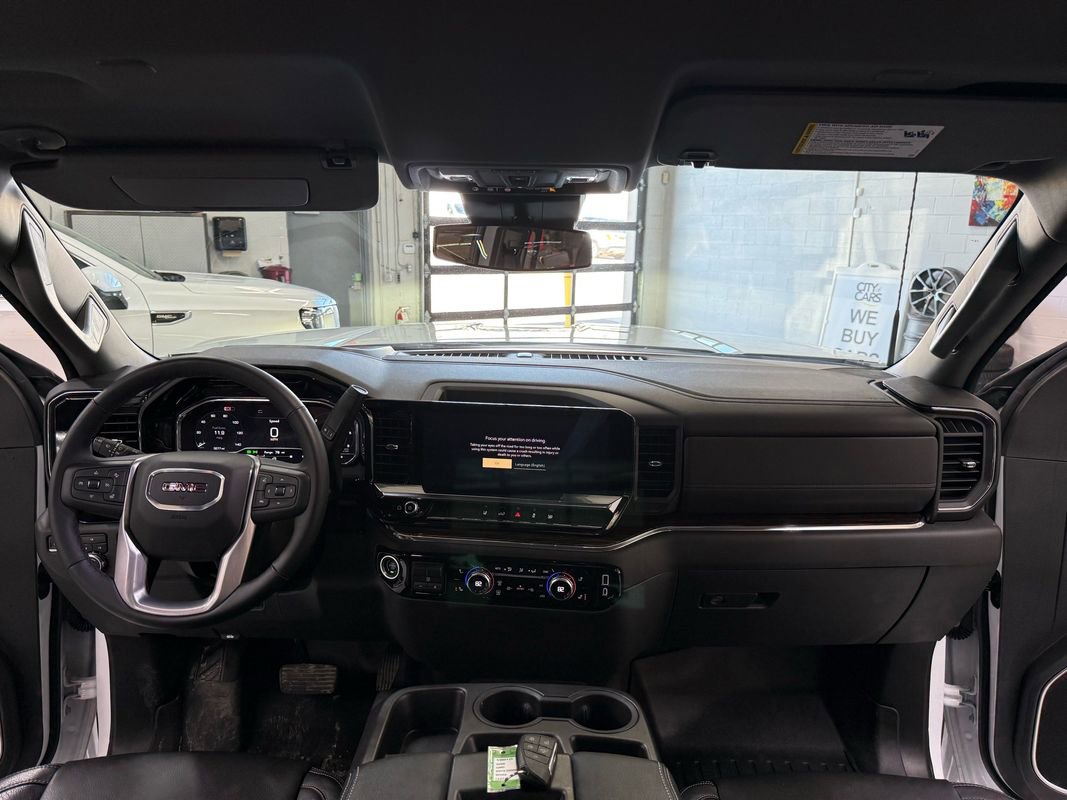 Used 2025 GMC Sierra 2500 SLE w/ Preferred Package image 26