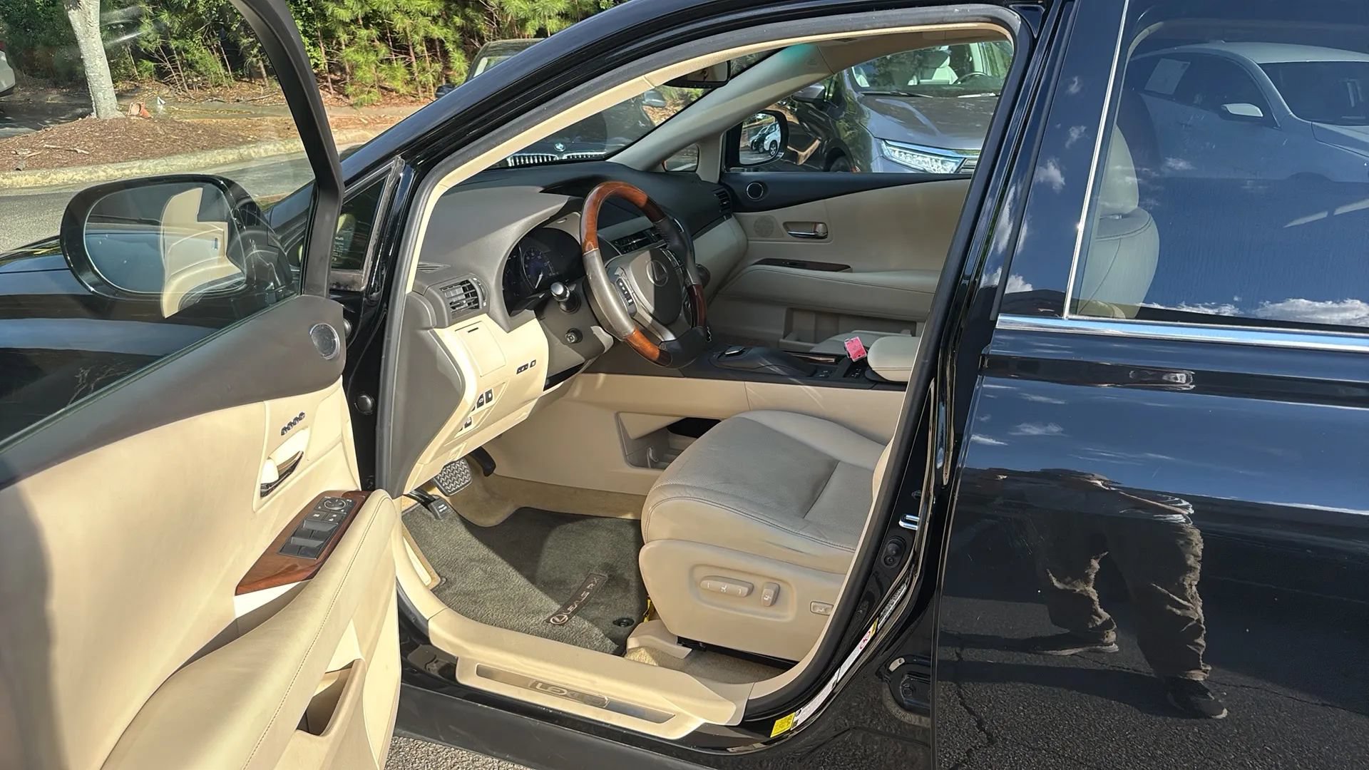Used 2014 Lexus RX 350 AWD w/ Navigation Package image 16