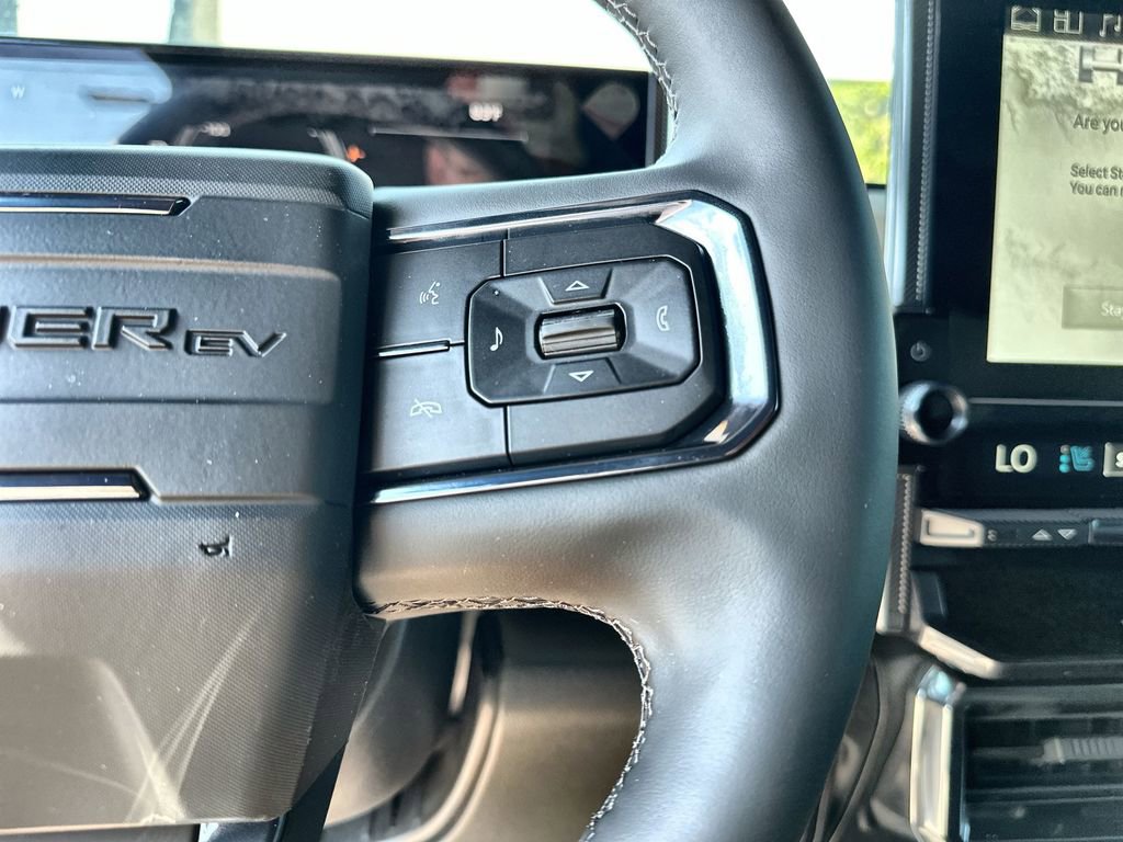 New 2026 GMC Hummer EV SUV image 32