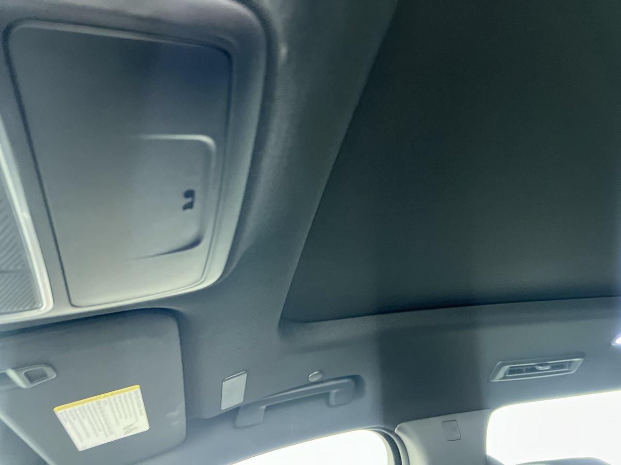 Used 2026 Chevrolet Traverse RS FWD image 13