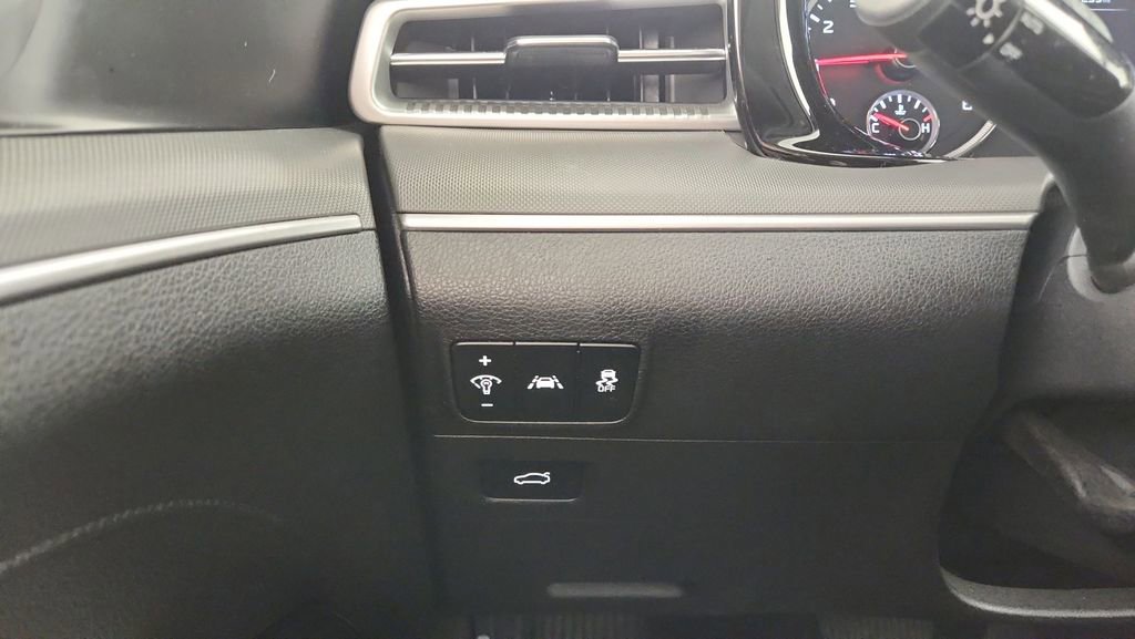 Used 2023 Kia K5 LXS FWD image 18