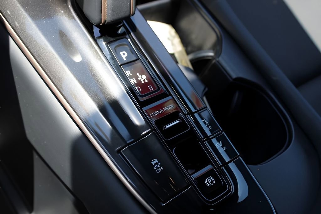 Used 2024 Toyota Crown w/ Advanced Technology Package AWD/4WD image 16