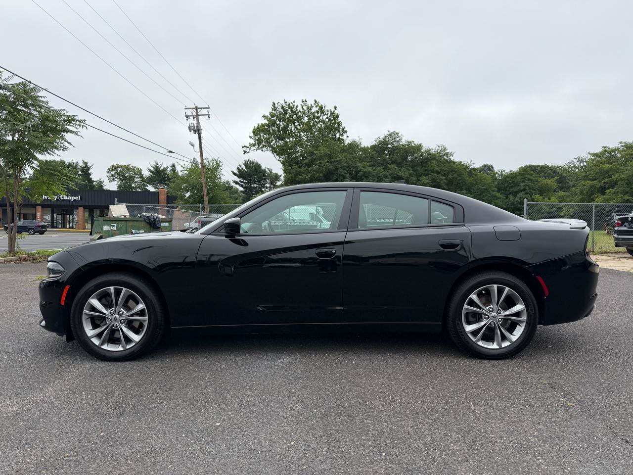 Used 2020 Dodge Charger SXT w/ Plus Group AWD/4WD image 8