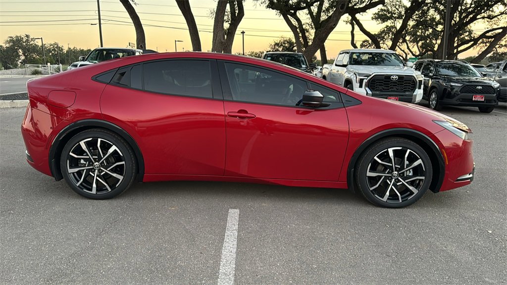 New 2026 Toyota Prius Plug-In Hybrid image 10