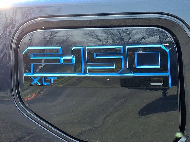 Used 2024 Ford F150 Lightning XLT image 31