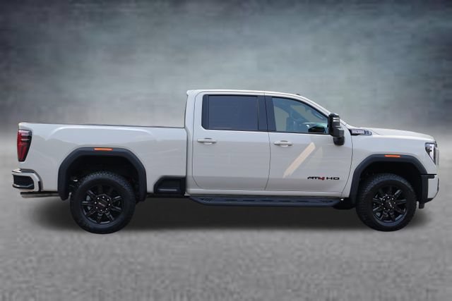 New 2026 GMC Sierra 2500 AT4 w/ LPO, Black Badging Package AWD/4WD image 2