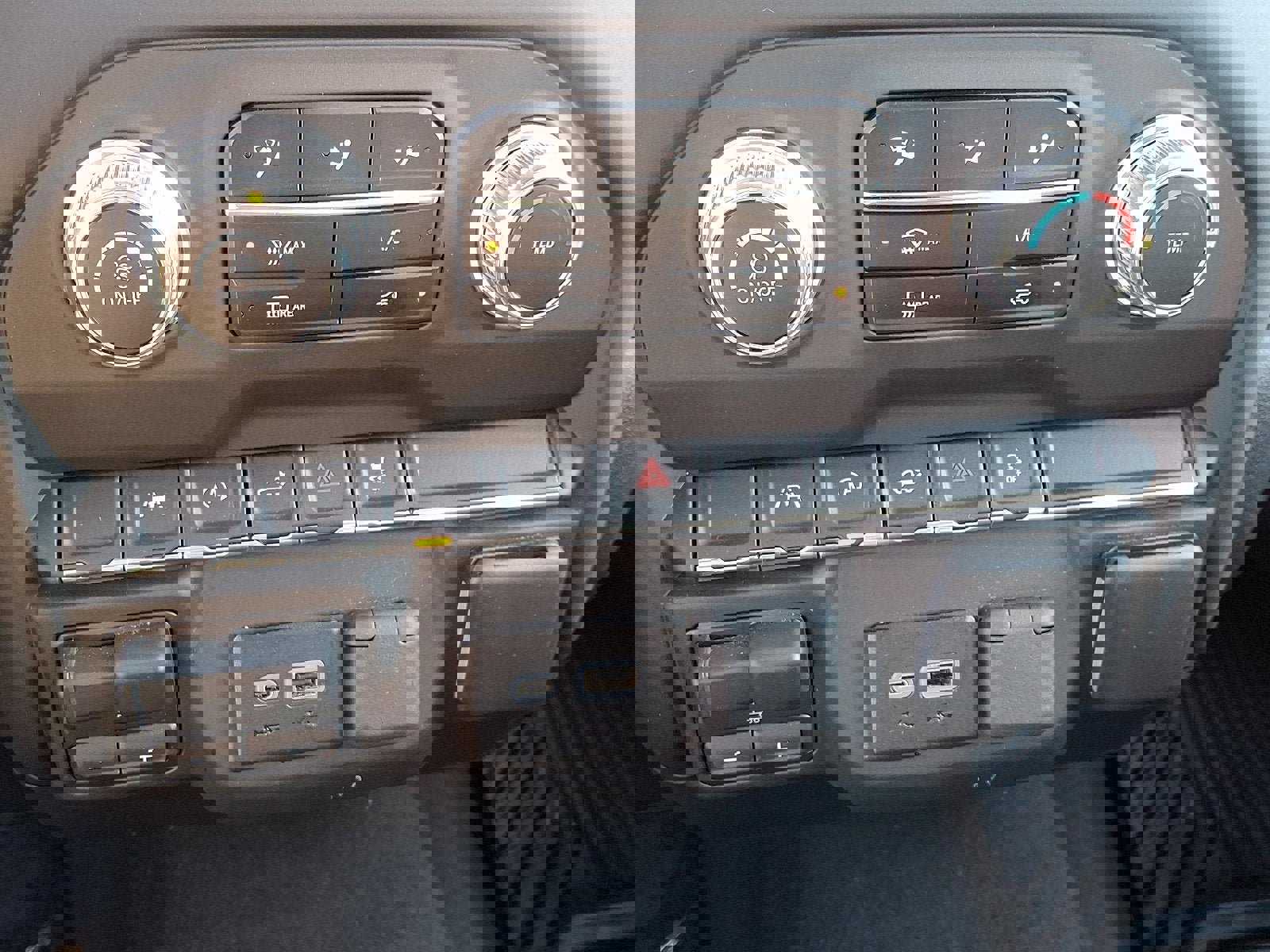 Used 2023 GMC Sierra 1500 Pro w/ Graphite Edition image 16