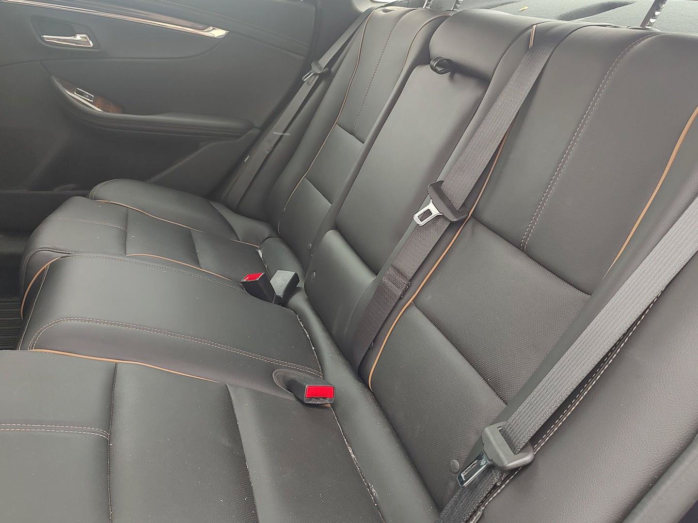 Used 2015 Chevrolet Impala LTZ FWD image 19
