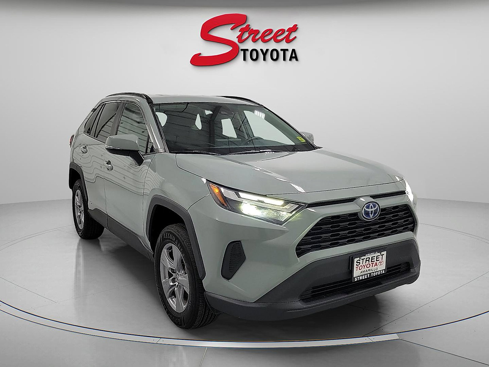 Certified 2022 Toyota RAV4 XLE image 5