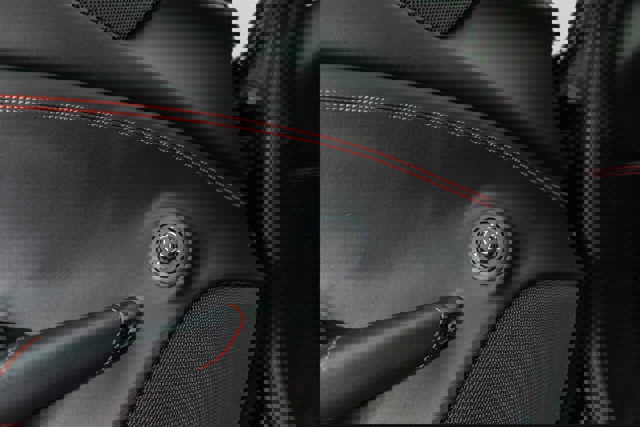 Used 2018 Ferrari 488 Spider image 66