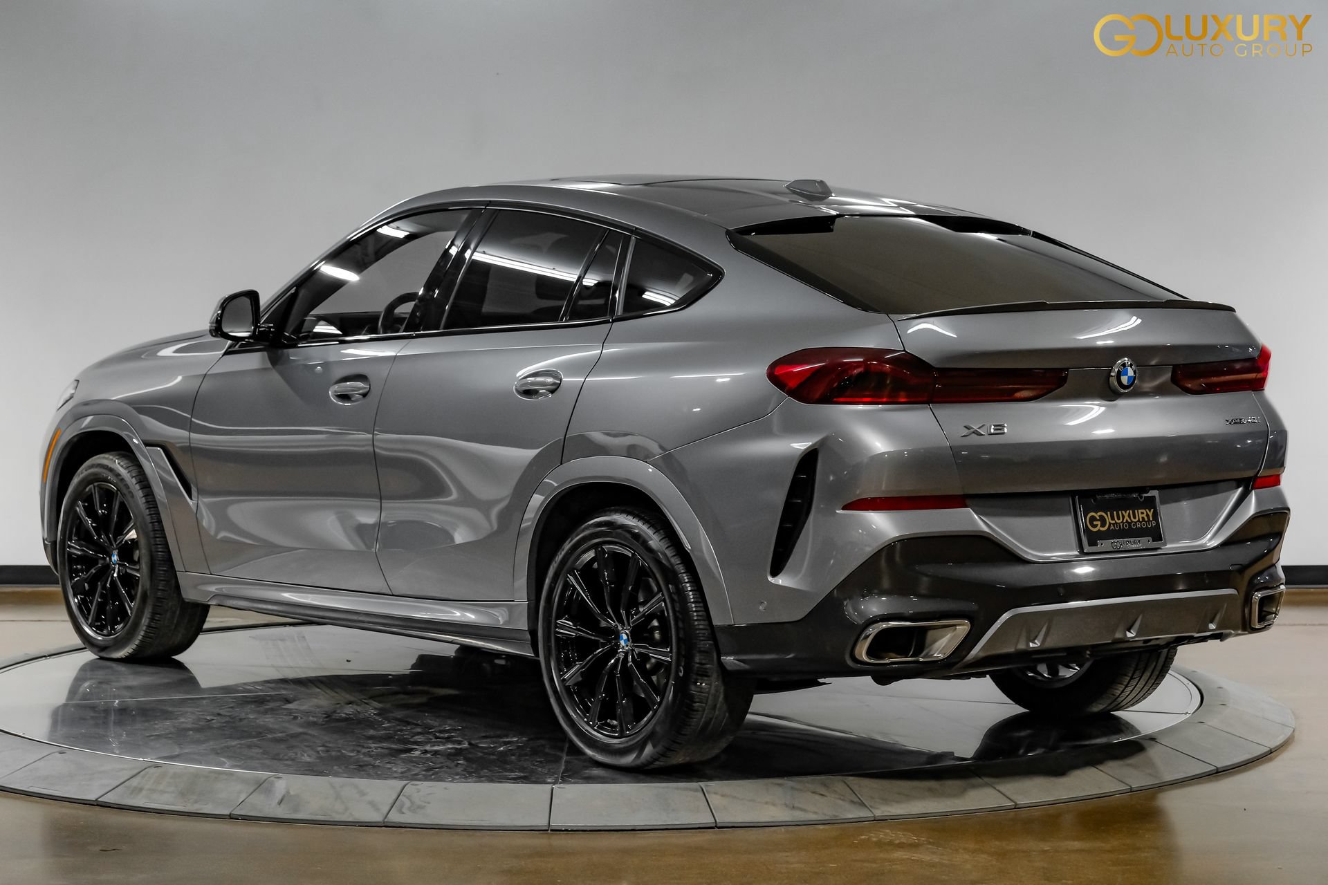 Used 2026 BMW X6 xDrive40i AWD/4WD image 11