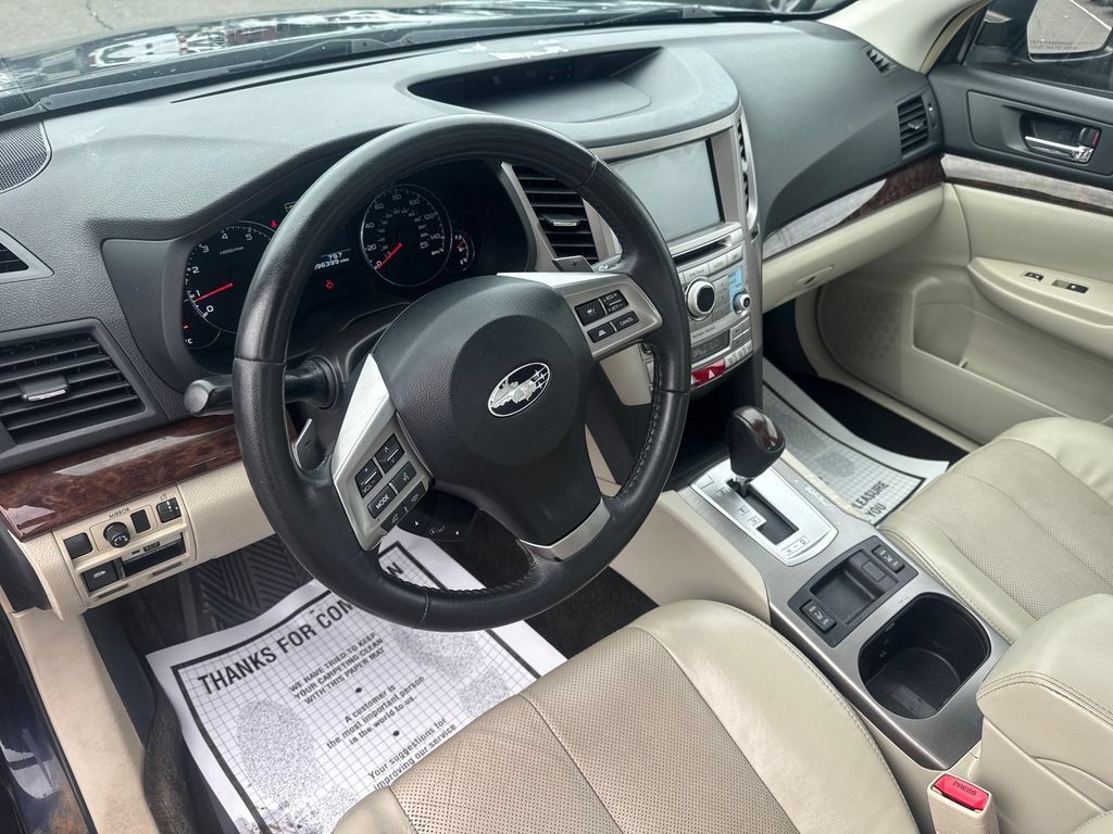 Used 2013 Subaru Legacy 2.5i Limited AWD/4WD image 13