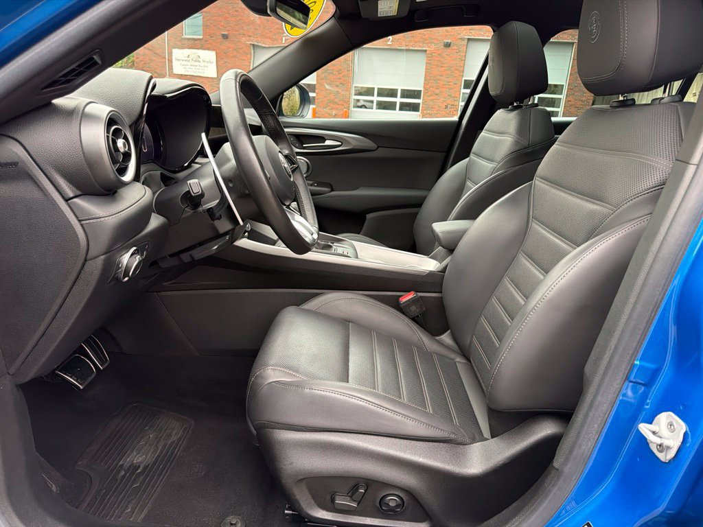 Used 2024 Alfa Romeo Tonale Veloce AWD/4WD image 15