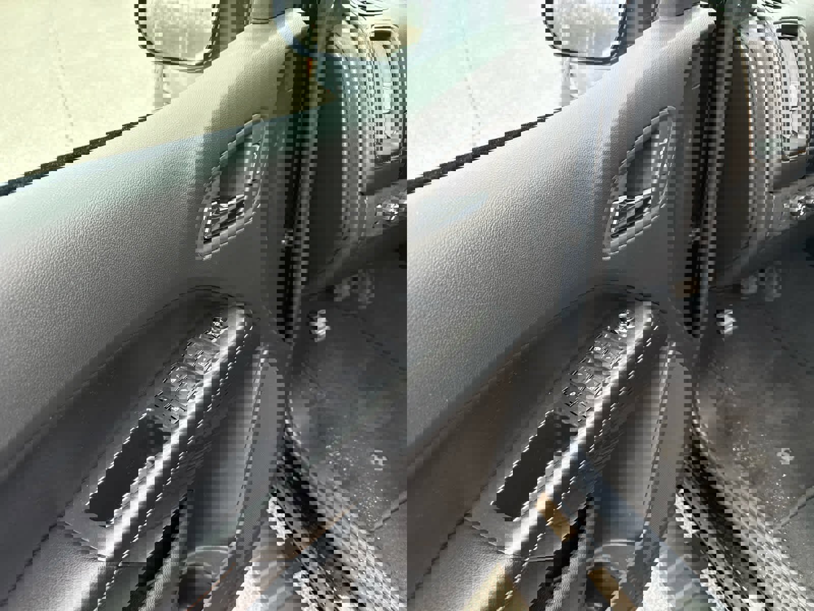 Used 2022 GMC Canyon AT4 AWD/4WD image 12