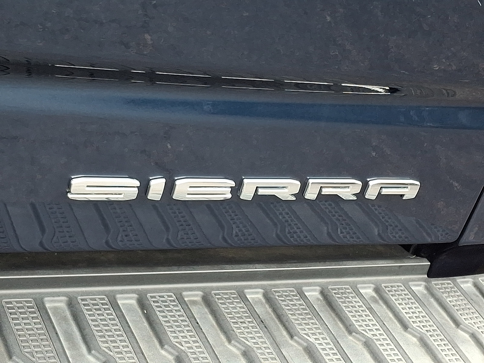 Used 2019 GMC Sierra 1500 Denali w/ Technology Package AWD/4WD image 30