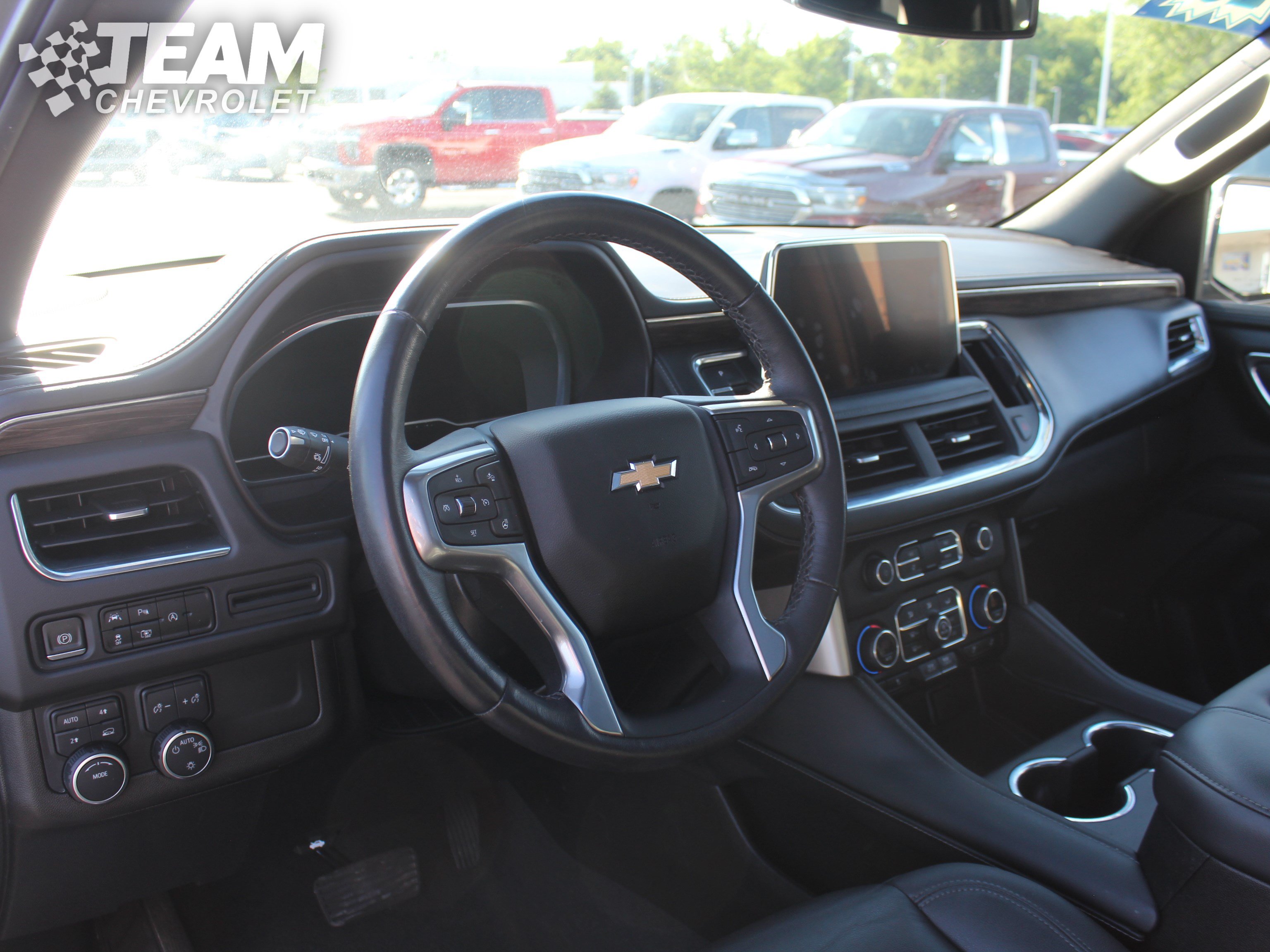 Certified 2023 Chevrolet Tahoe LT w/ Luxury Package AWD/4WD image 13
