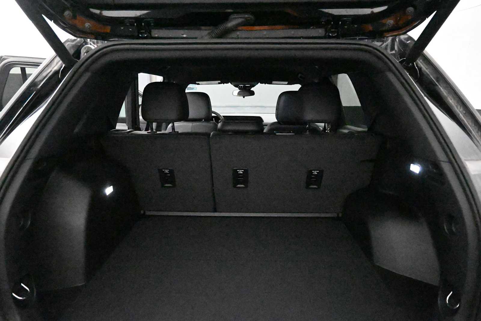 New 2026 GMC Terrain AT4 AWD/4WD image 13