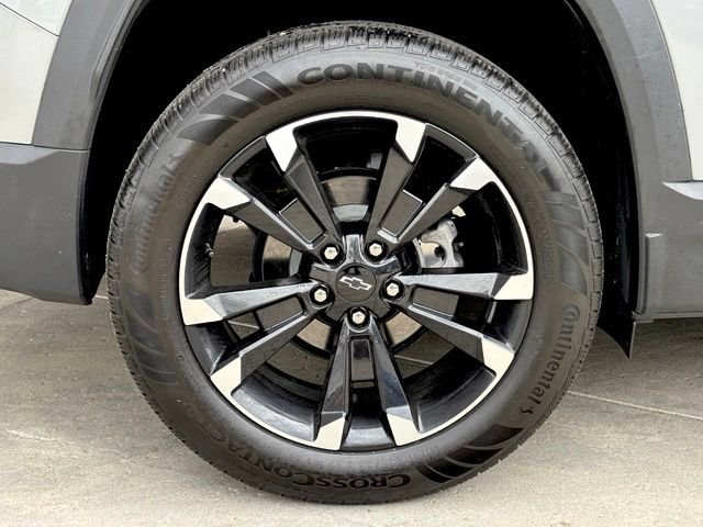 Used 2025 Chevrolet Equinox RS w/ Safety and Technology Package FWD image 31