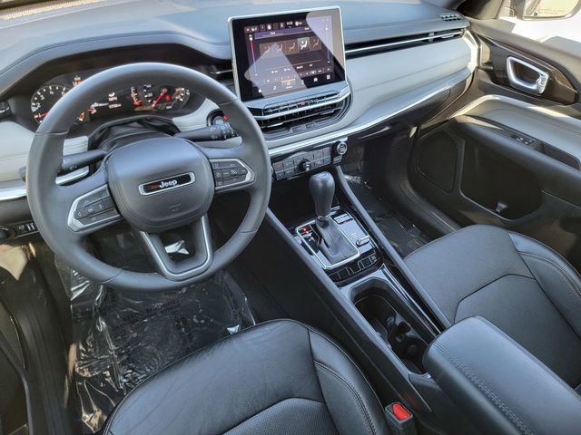 Certified 2023 Jeep Compass Limited AWD/4WD image 38