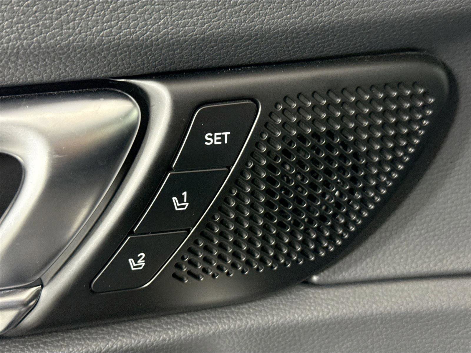 Used 2024 Kia Telluride SX X-Pro image 32