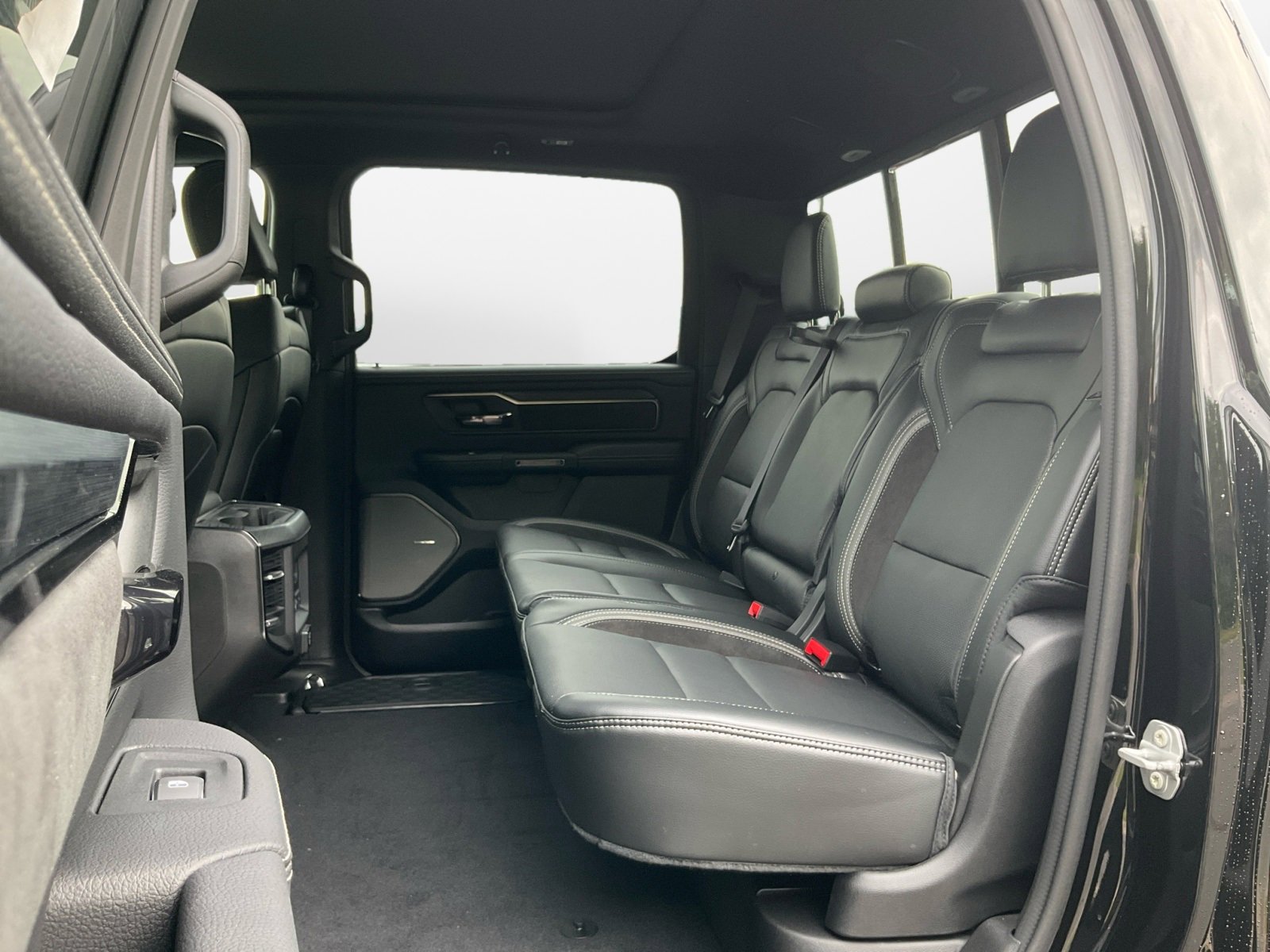 New 2026 RAM 1500 Rebel w/ G/T Package image 13