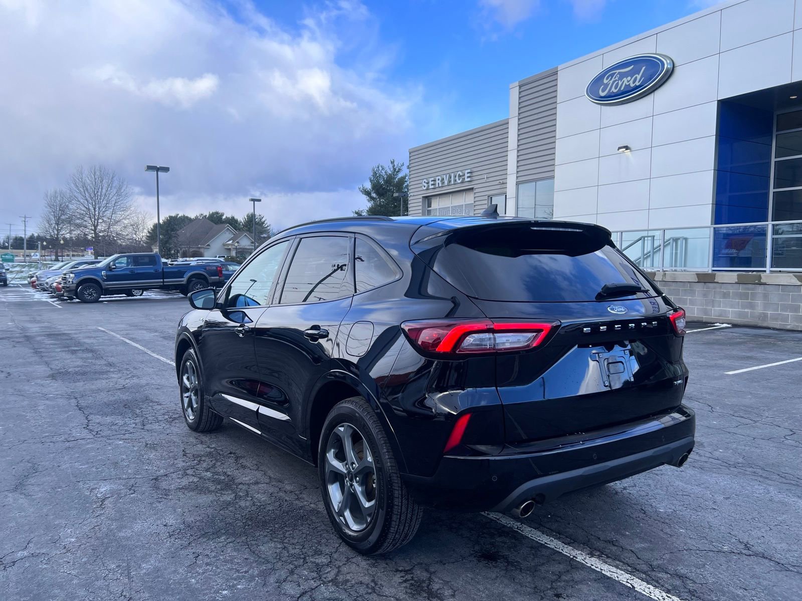 Used 2023 Ford Escape ST-Line w/ Tech Pack #1 image 5